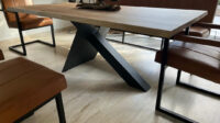 Cooler Küchentisch Mit Viel Platz